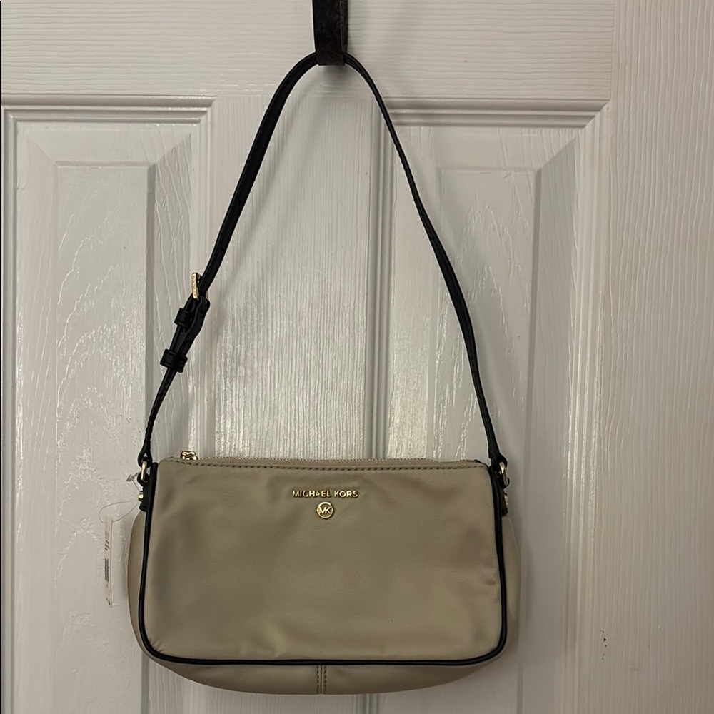 Michael Kors Cream and Black Shoulder Bag Minimalist Design